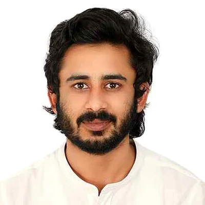 Portrait of Shahid Bandesha